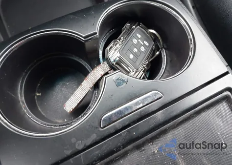 2015 Toyota Sienna Se 8 Passenger из США, поврежденный, VIN 5TDXK3DCXFS646389